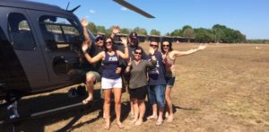 helicopter pub crawl and tour northern territory